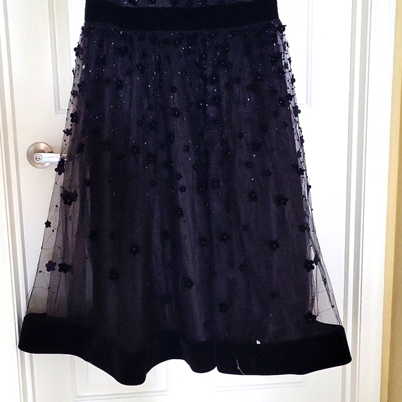 Mac Duggal Floral Applique Cocktail Midi Dress - Picture 8 of 16